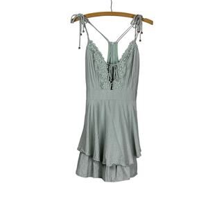 Saints & Secrets Sage Lace Layered Romper M Festival Date Night Babydoll